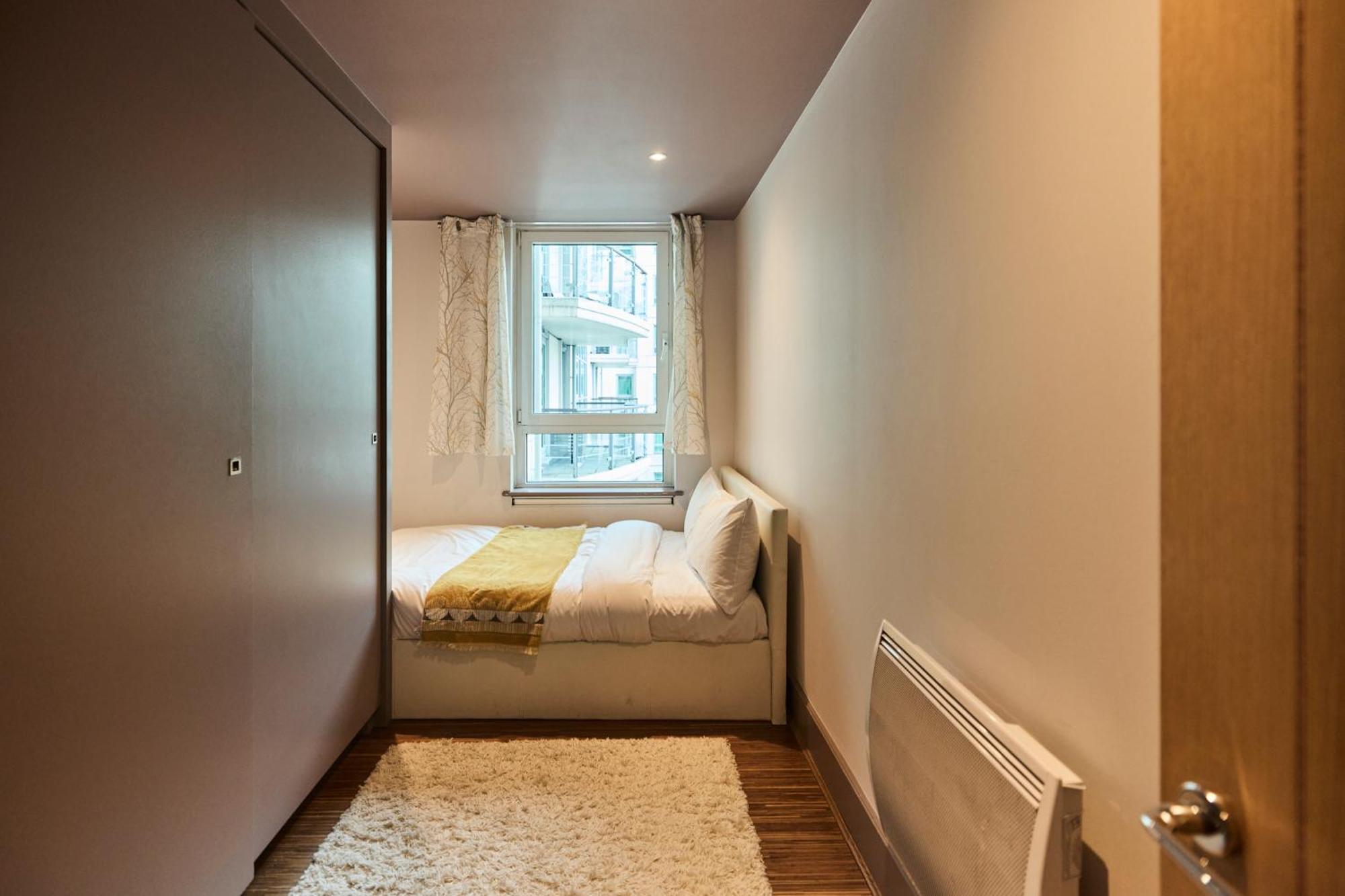 The Vauxhall Hideout - Comfy 2Bdr Flat With Balcony ลอนดอน ภายนอก รูปภาพ